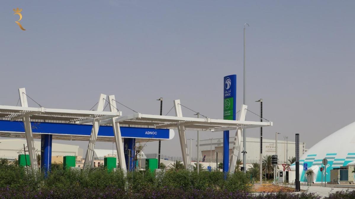 Masdar 2br Luxe Pool And Quick Airport Access Abu Dhabi