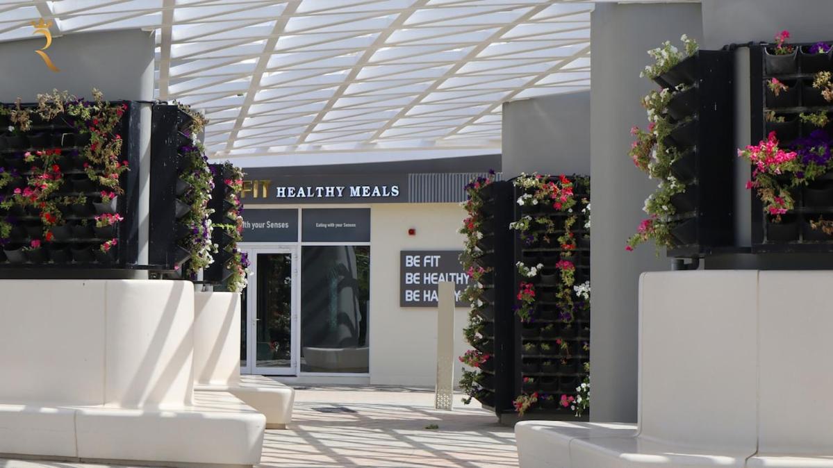 Masdar 2br Luxe Pool And Quick Airport Access