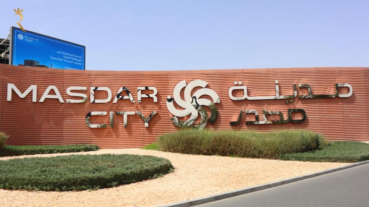 Apartment Masdar 2br Luxe Pool And Quick Airport Access Abu Dhabi